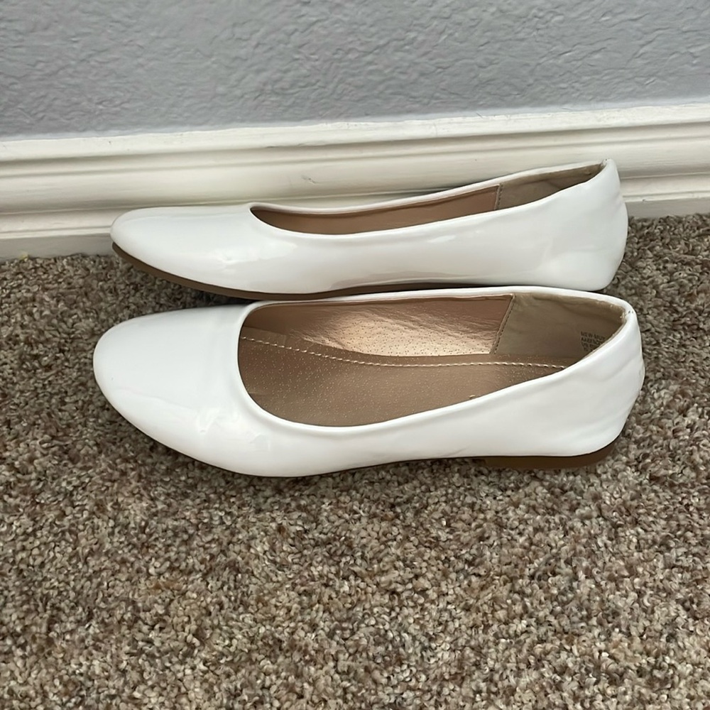 white dress shoes
